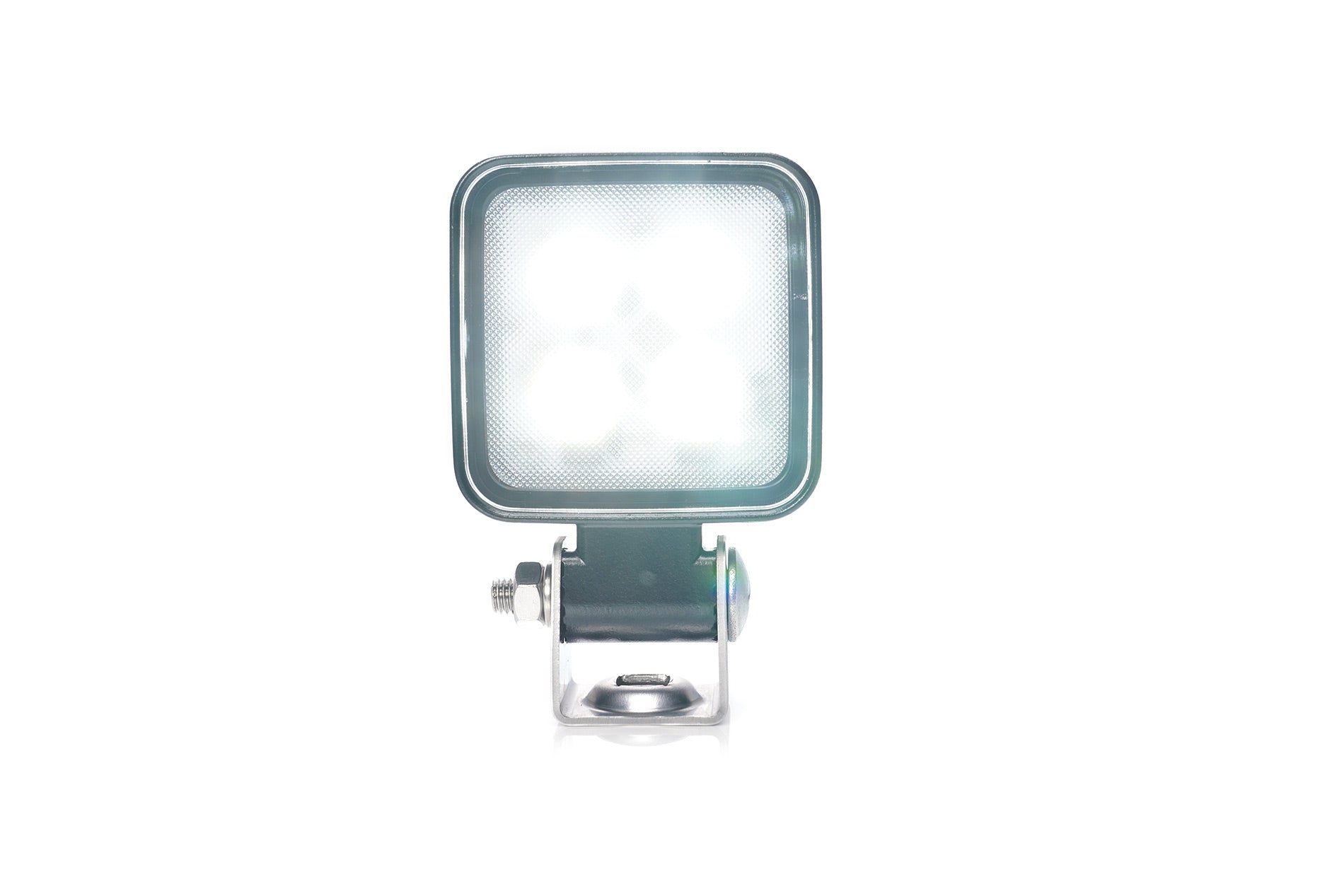 WAS 2238 LED Work Lamp front view
WAS 2238 LED Work Lamp mounted on tractor
WAS 2238 LED Work Lamp side profile