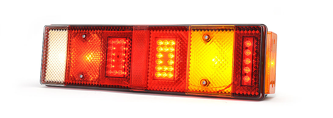 Rear Comb 5 Function Truck Lamp RH W26DZP (EC657)