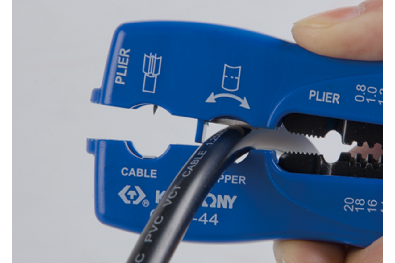 Cable Stripping Tool - 0.5mm²-6.0mm² - Euromotive Lighting & Signal