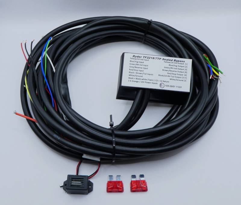 Sealed bypass for tippers 2m+5m cables - Euromotive Lighting & Signal
