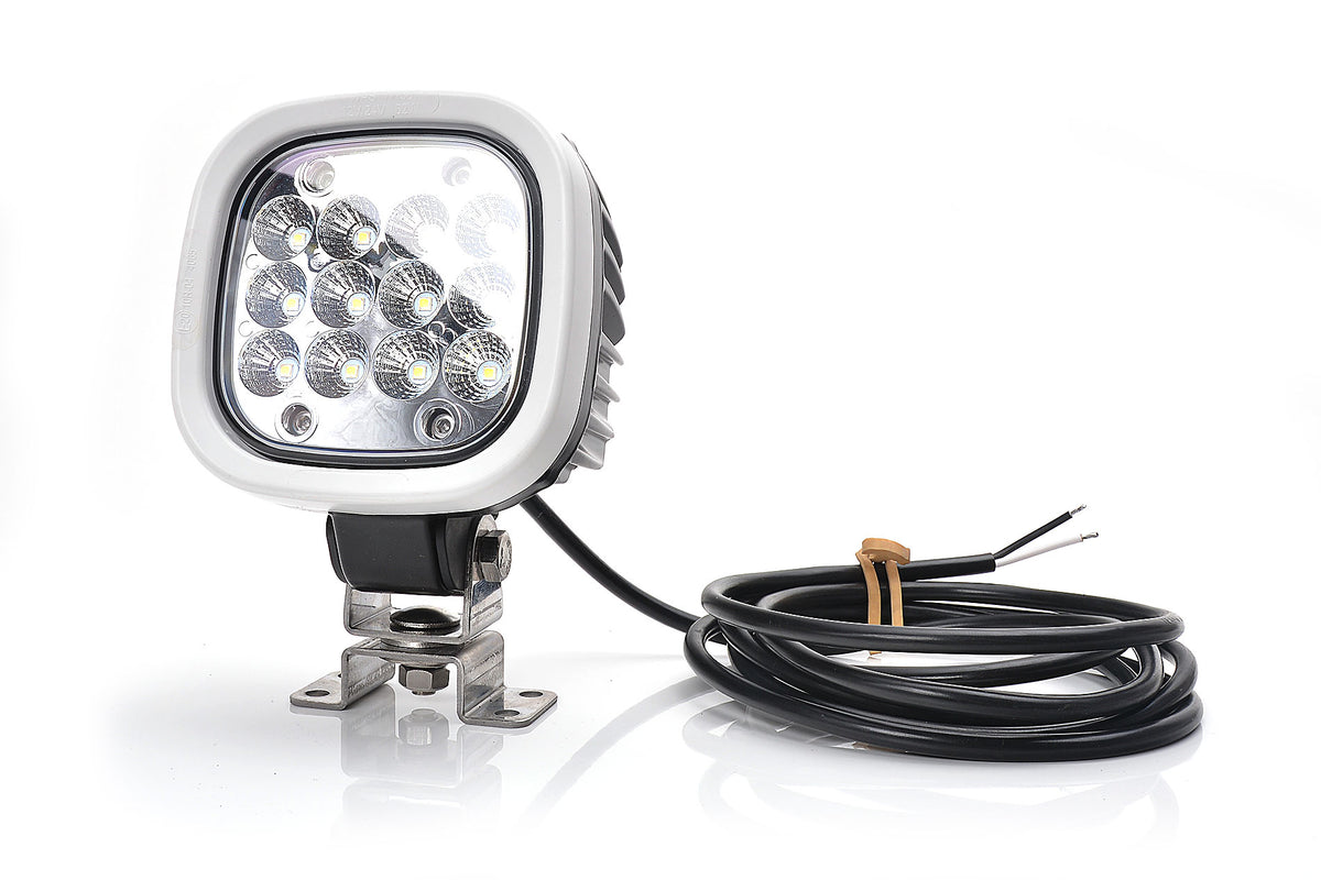 WAŚ EC1207 work lamp – additional product view