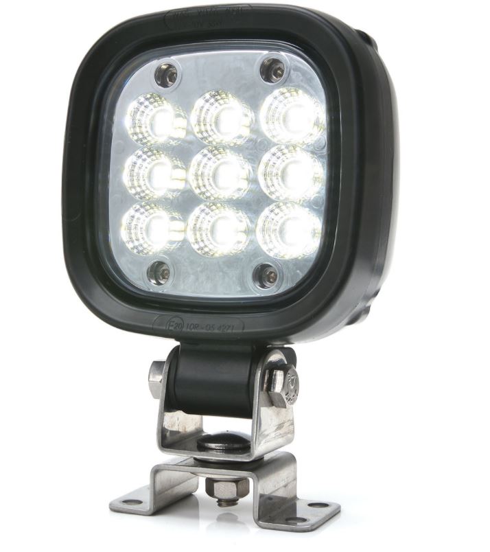 WAS EC1464 LED Work Lamp front view
WAS EC1464 LED Work Lamp mounted on tractor
WAS EC1464 LED Work Lamp side profile