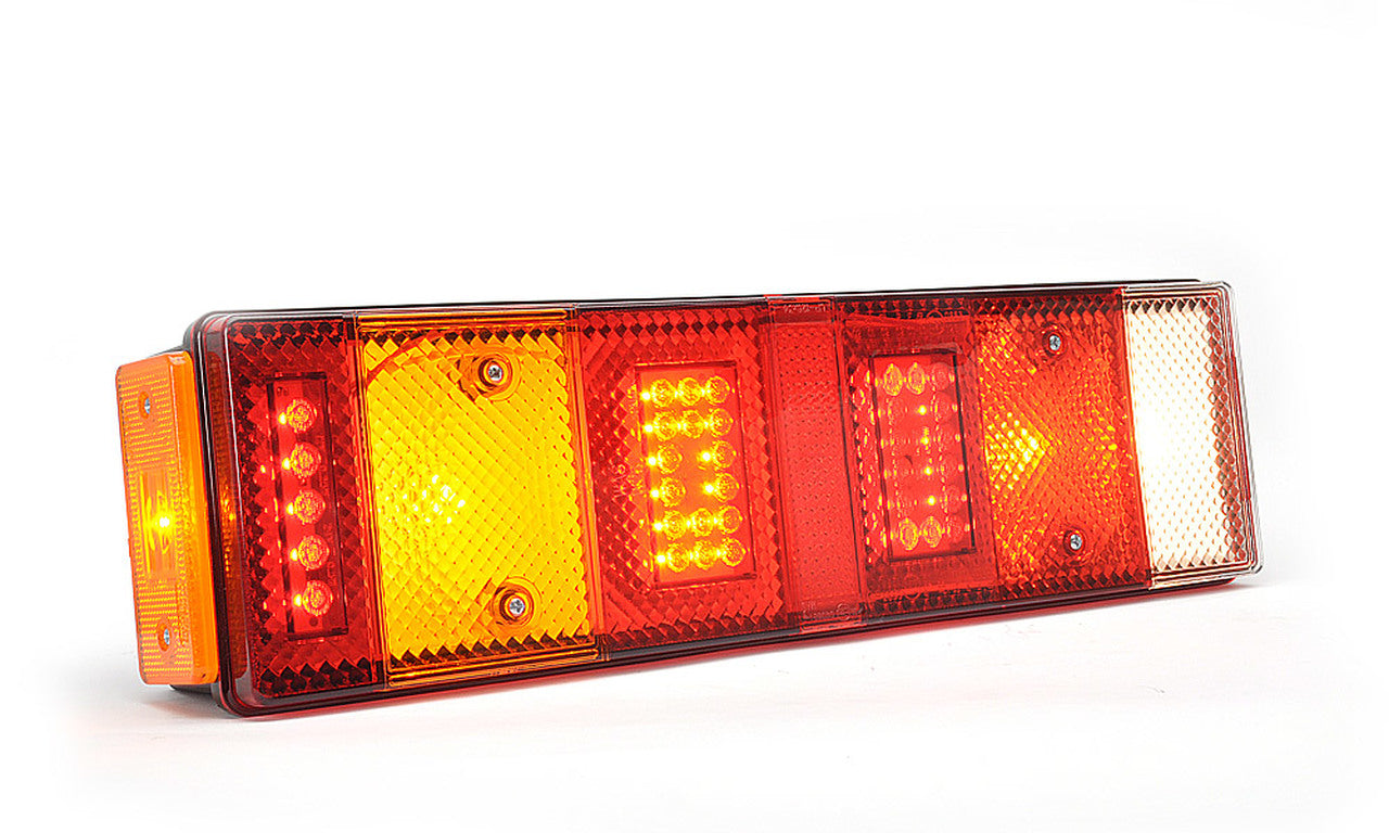 W26DZL EC656/EC657 Tradition LED & Bulb Truck Lamp - Euromotive Lighting & Signal