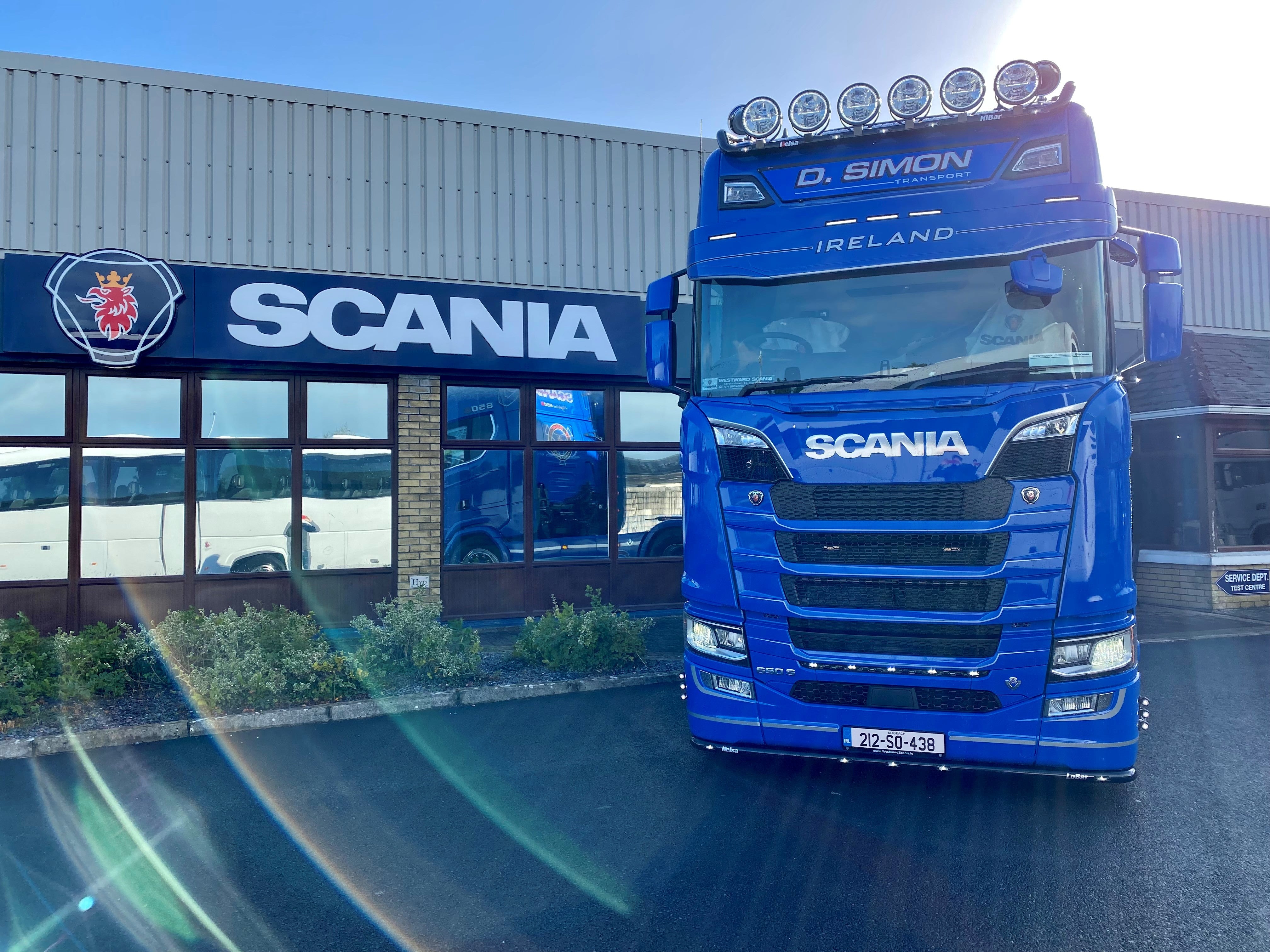 W116 EC872 30 9" LED Driving & Dual Position Lamp - Euromotive Lighting & Signal