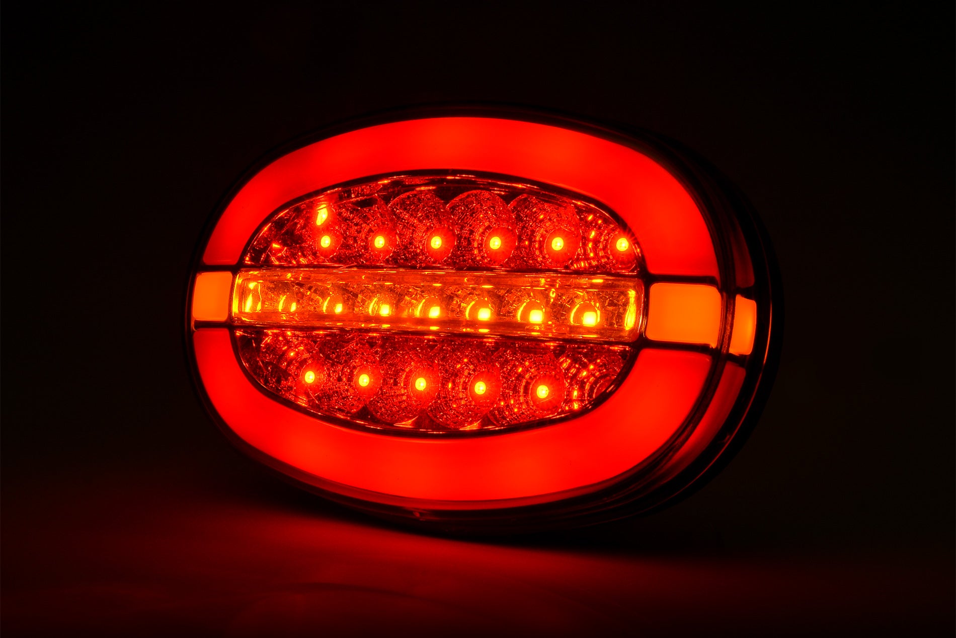 W205/W205DD EC1427L/P EC1432DDL/P Oval LED Rear Lamp - Euromotive Lighting & Signal